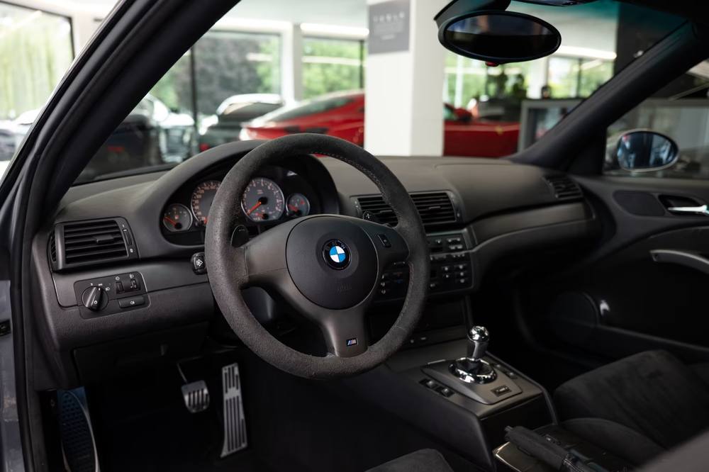 BMW M3 CSL interior with Alcantara wheel